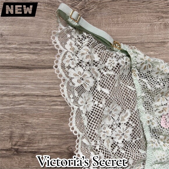 New NWT Victoria’s Secret Lace Bikini – Mint Floral Mesh (Size M) - Picture 2 of 6